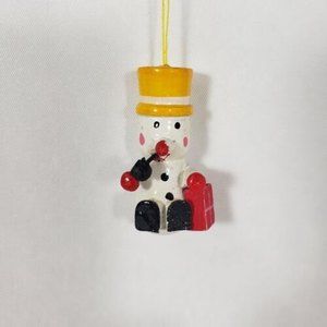 Vintage‎ Hand Painted Wooden Snowman Christmas Ornament Made In Taiwan 2"